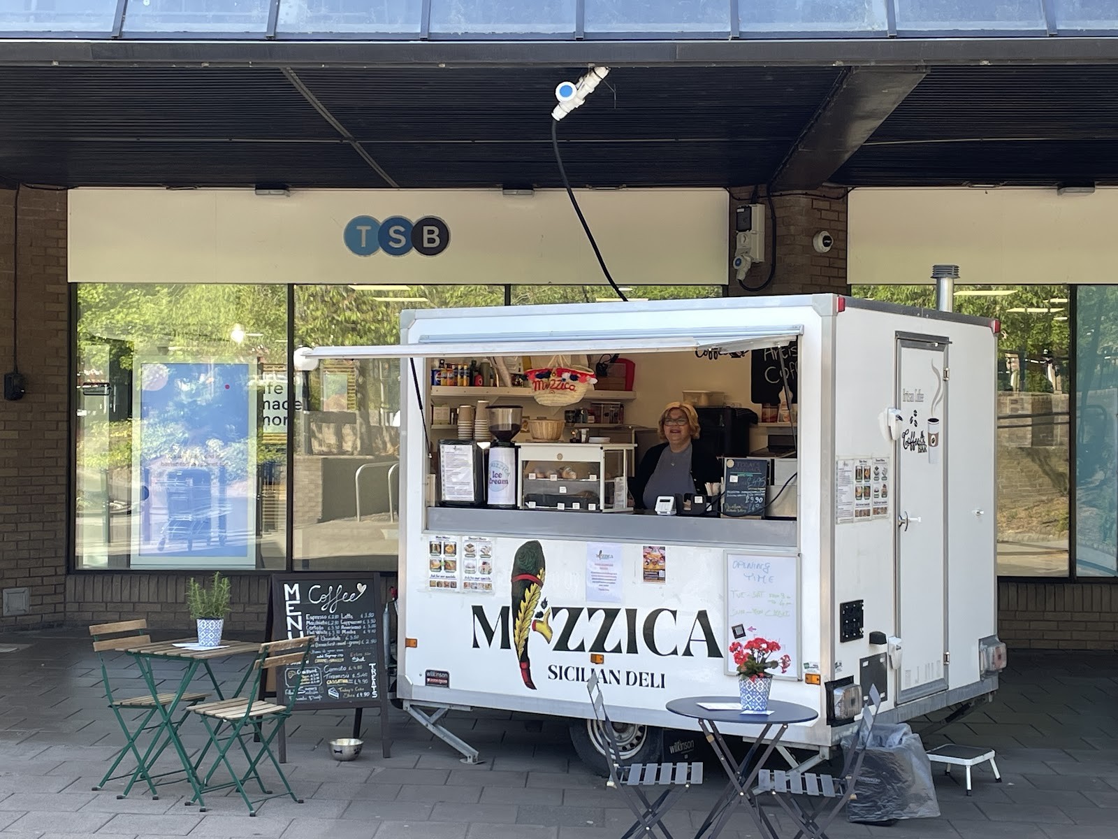 Mizzica Sicilian Deli: the place