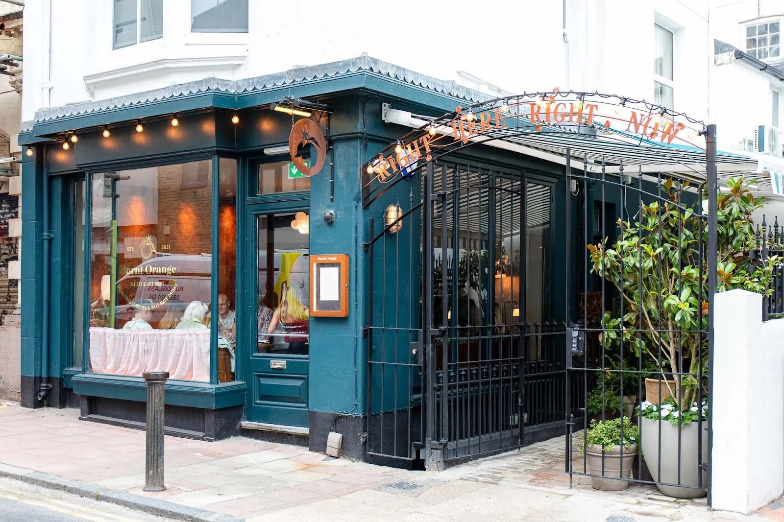 Burnt Orange: the place