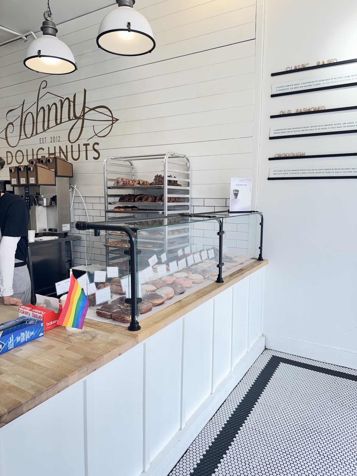 Johnny Doughnuts: the place