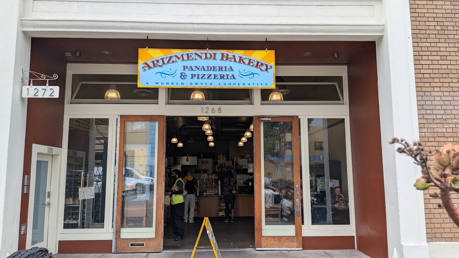 Arizmendi Valencia Bakery: the place