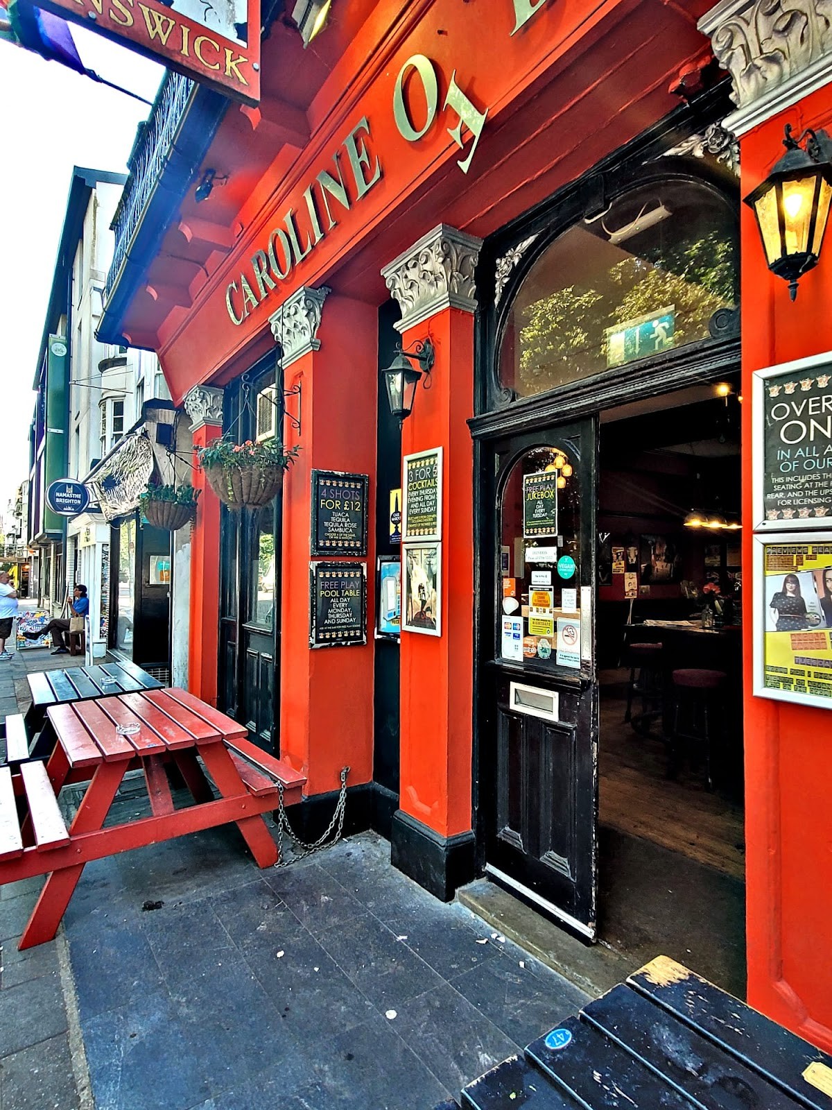 Caroline of Brunswick: the place
