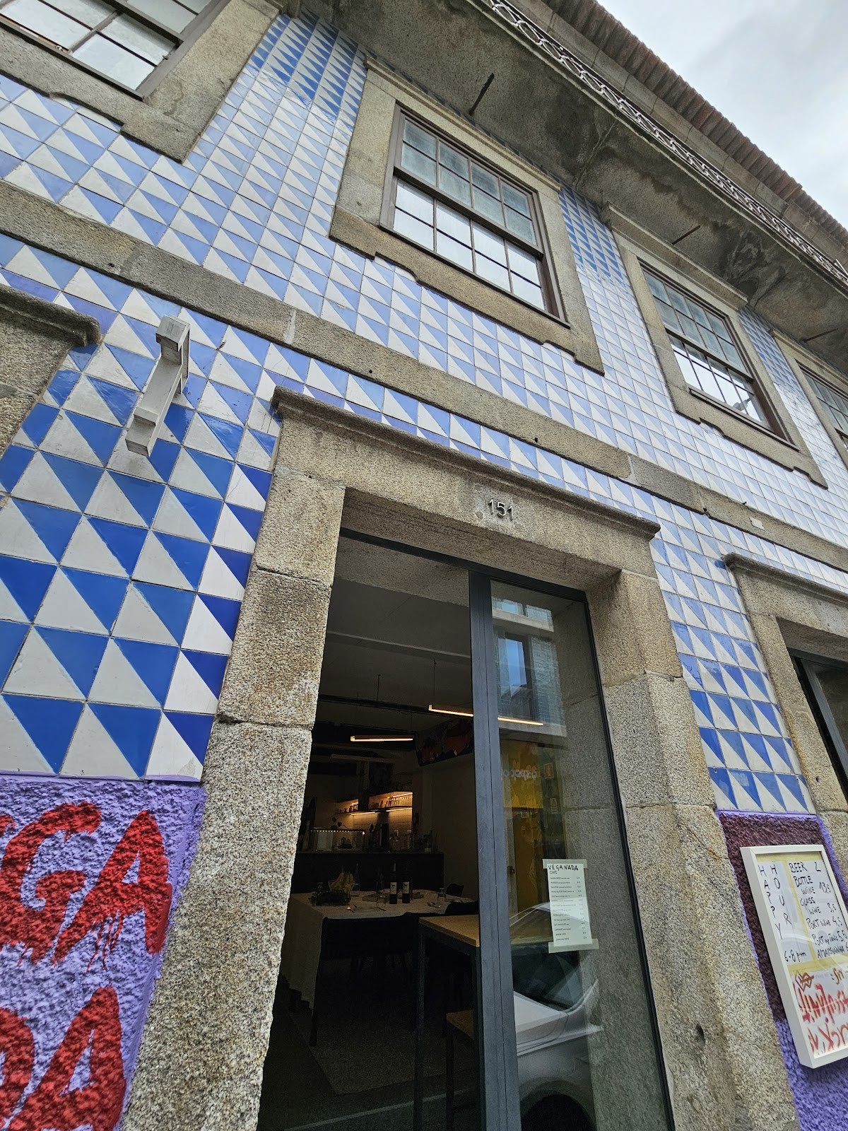Temporada Cowork Cafe: the place
