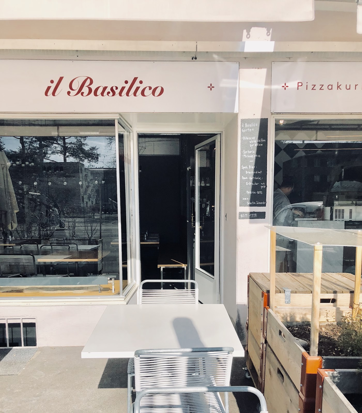 il Basilico: the place