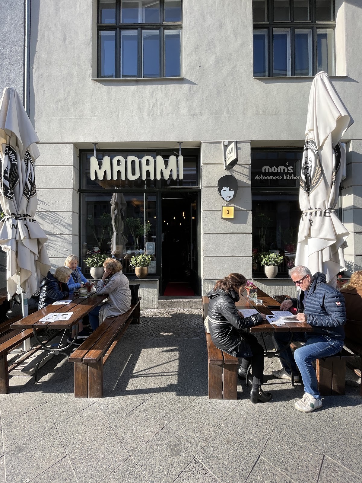 Madami - Mom's Viet Kitchen: the place