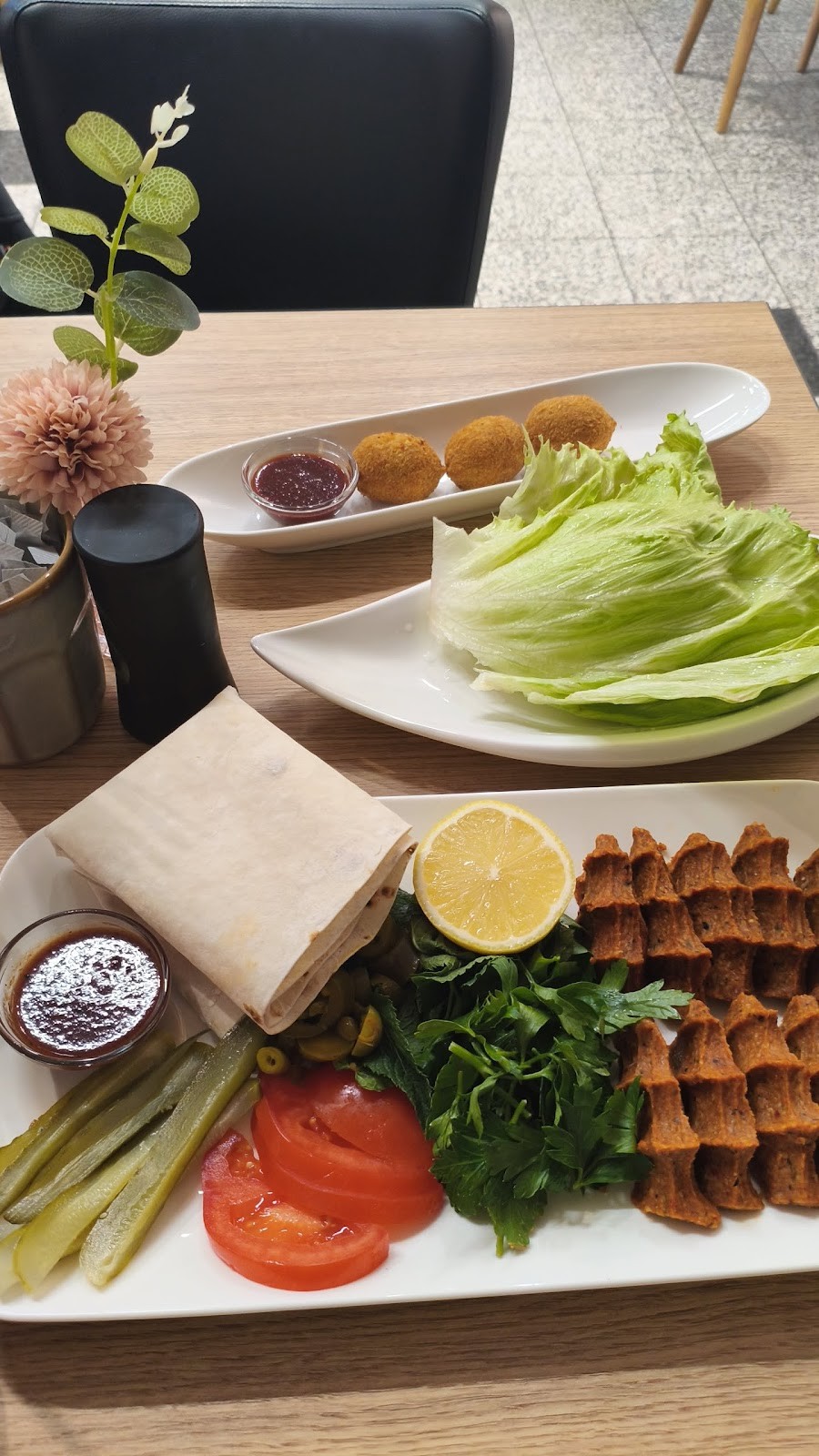 Cigköftem Wandsbek: food & drinks