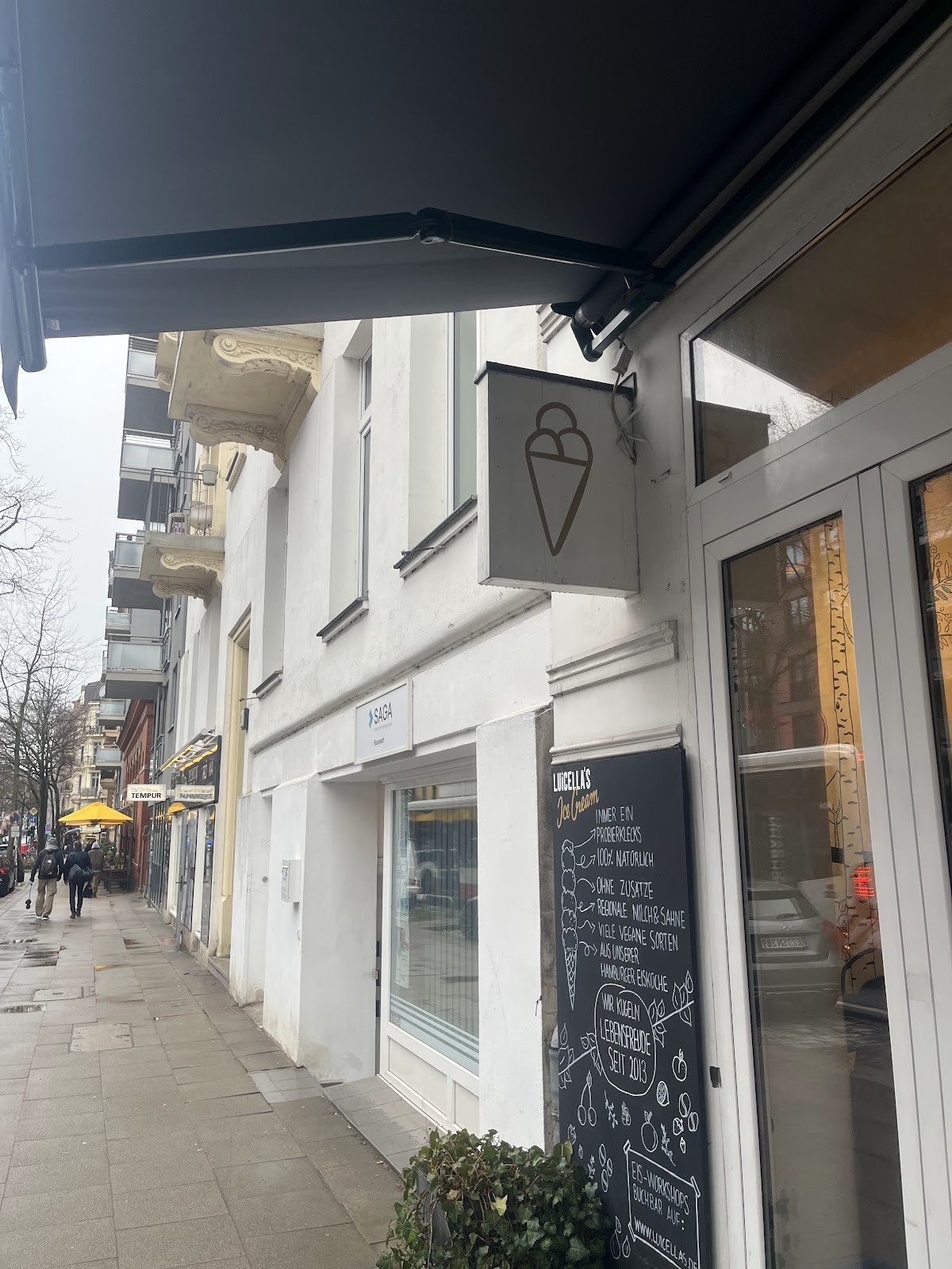 Luicella's Ice Cream Lange Reihe: the place