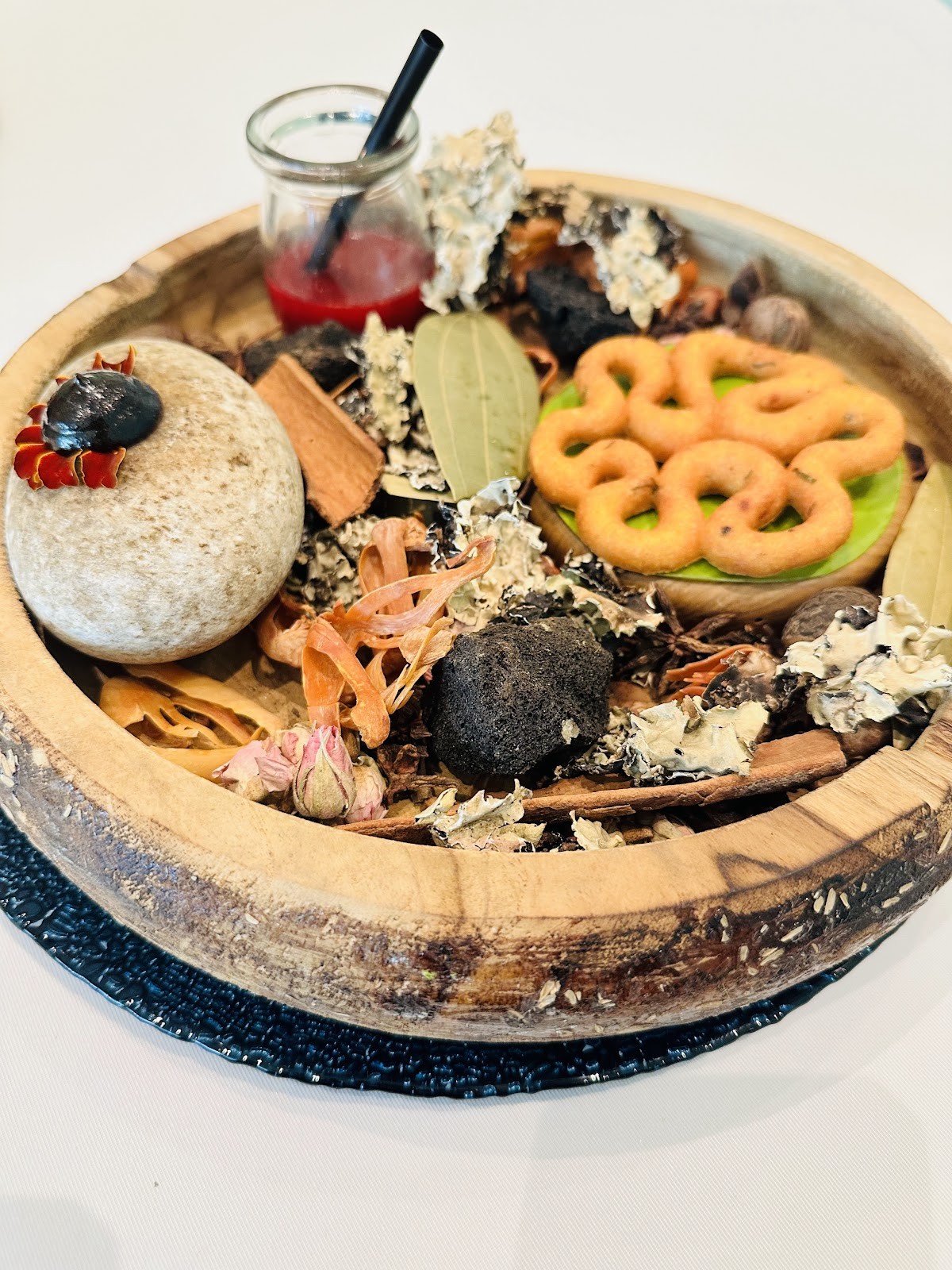 Avatara Restaurant: food & drinks