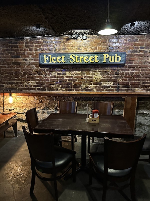 Fleet Street Pub: photo
