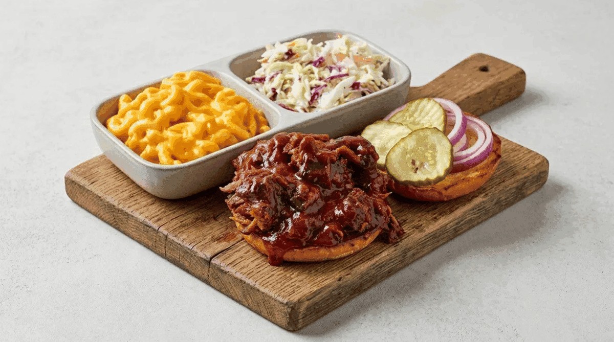 Mission Burger Co.: food & drinks