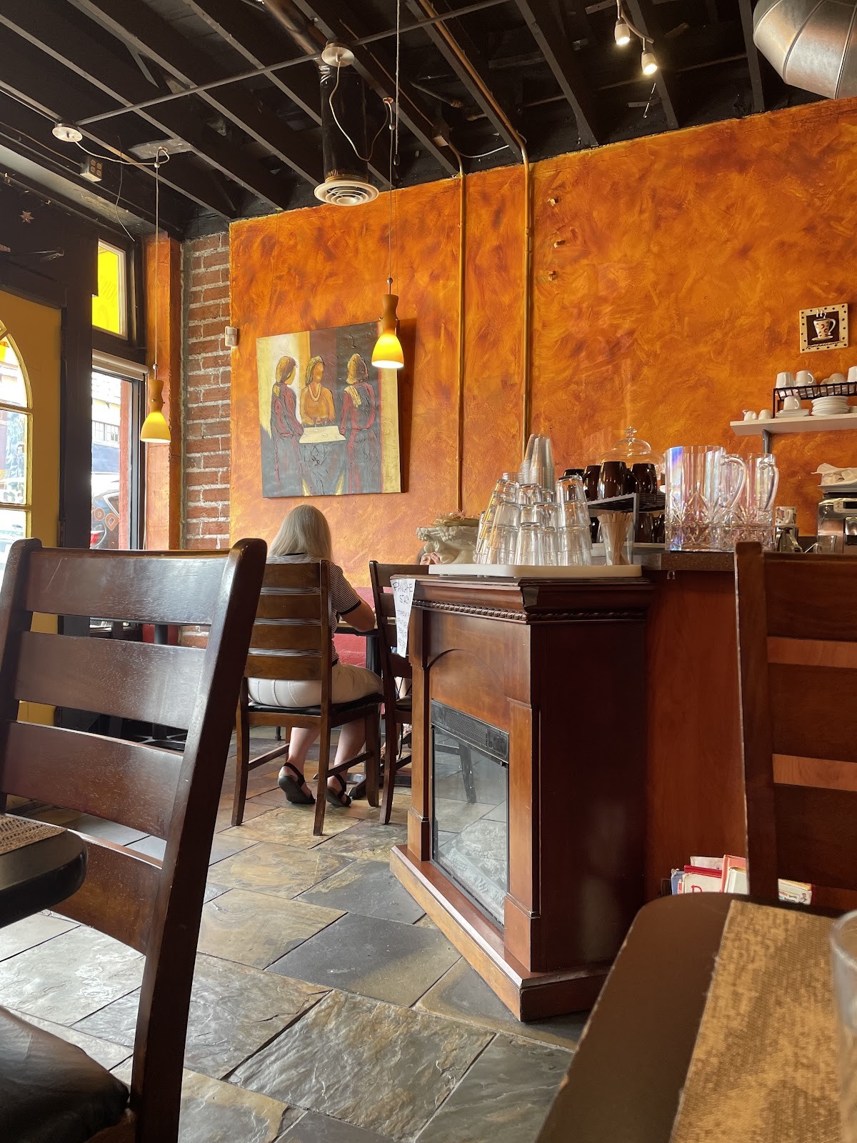 Down to Earth Cafe: the place