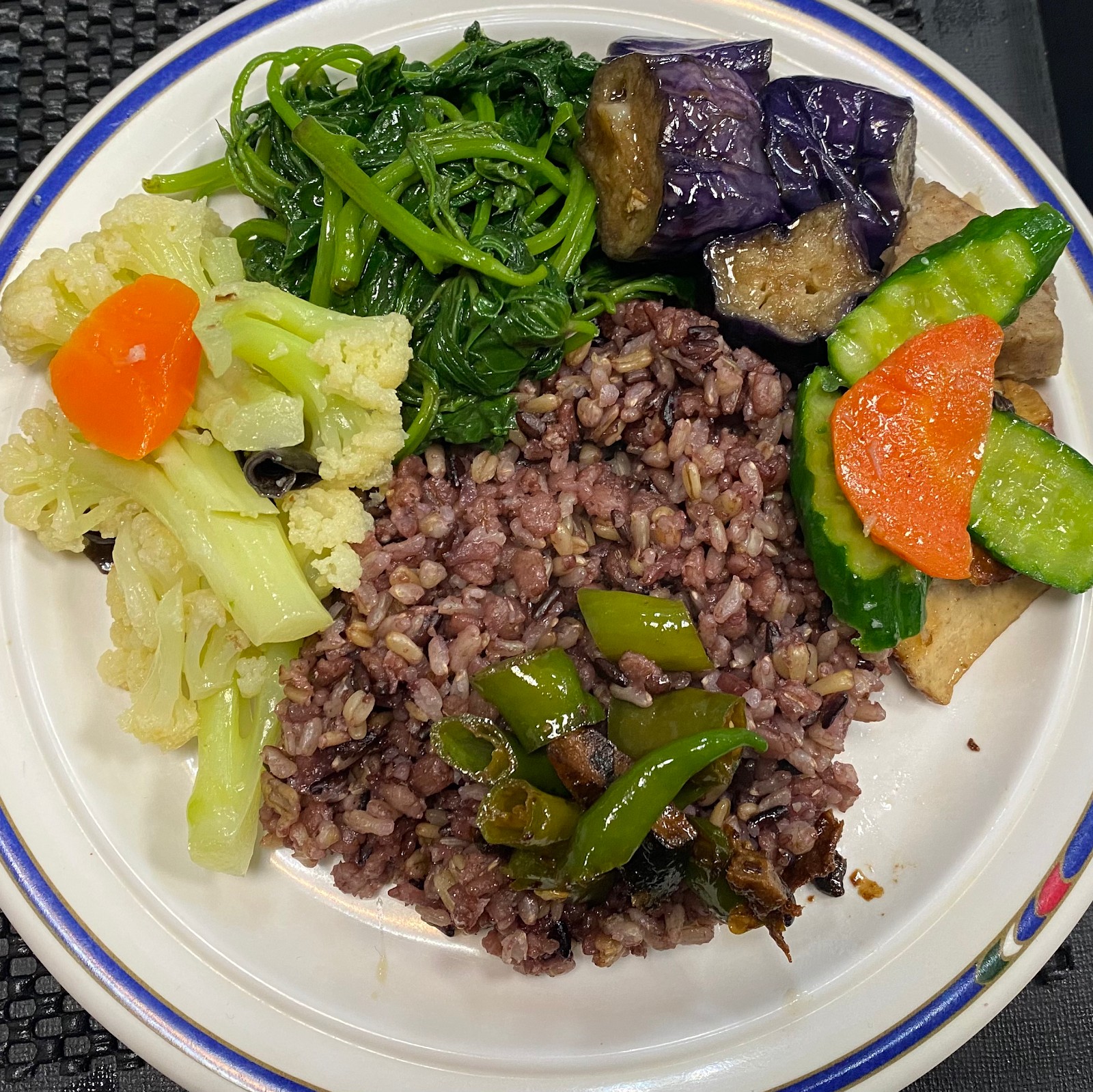Every Vegetarian - 家家素食: food & drinks