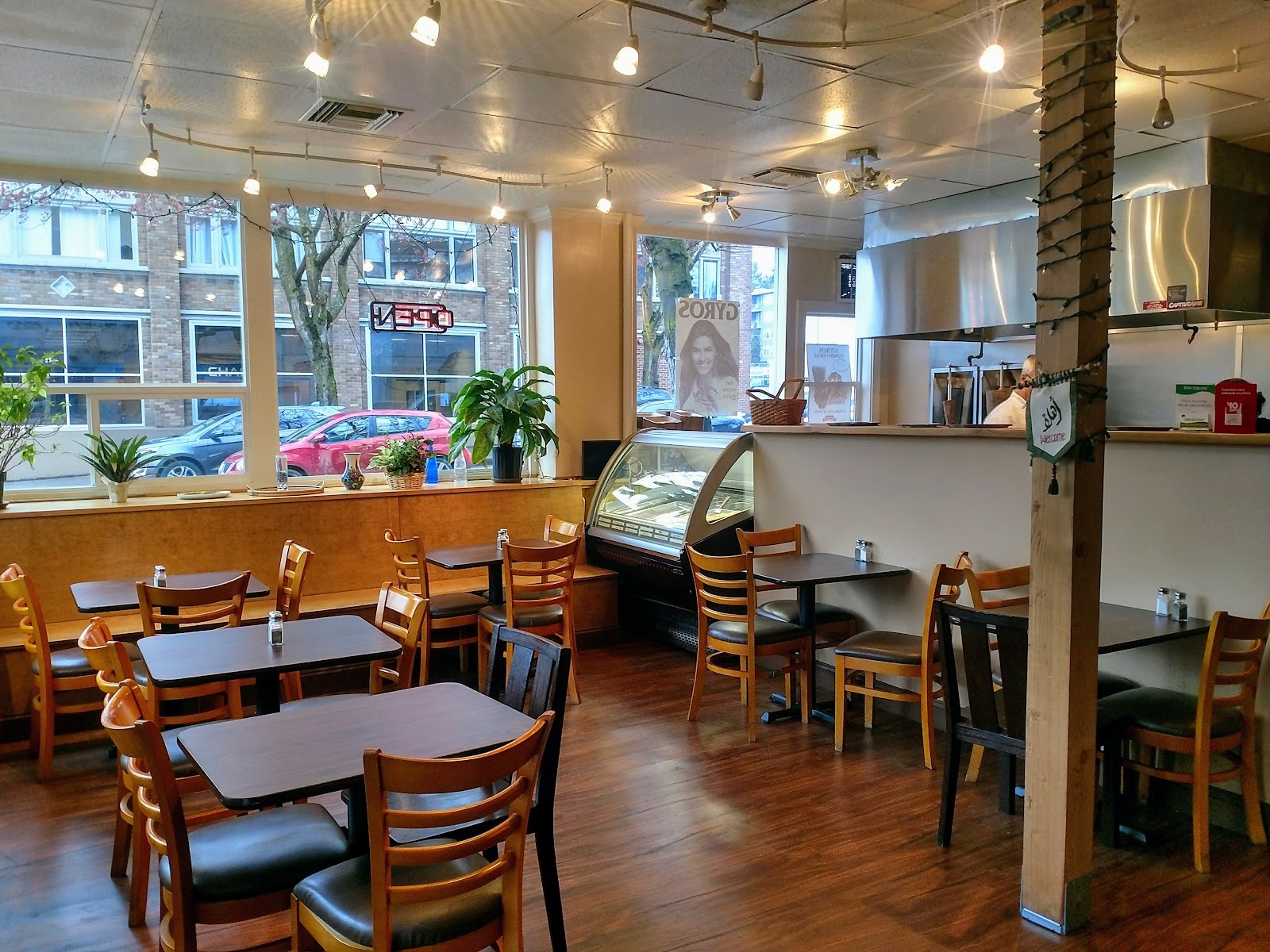 Hummus Cafe: the place