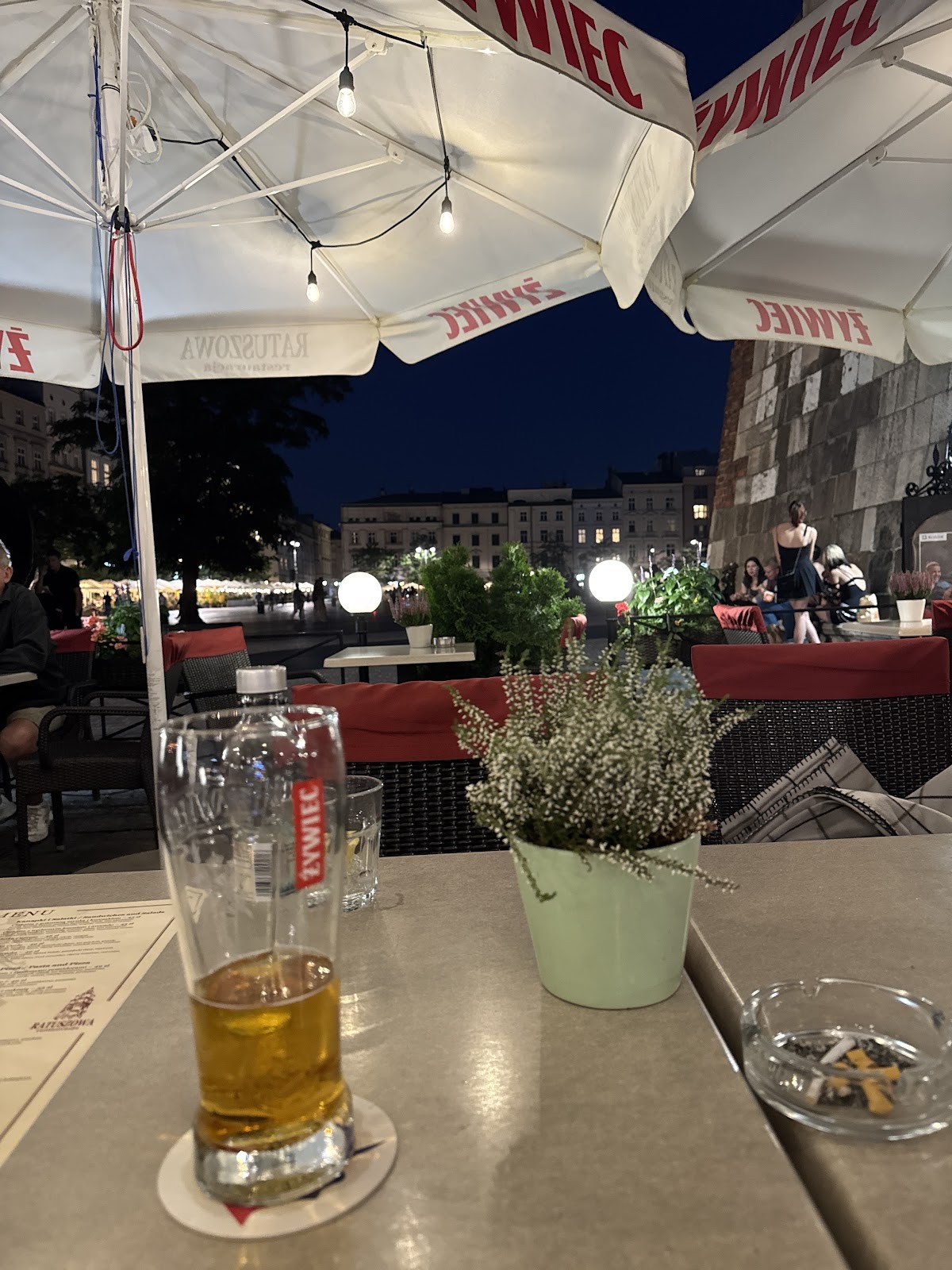 Ratuszowa Cafe: the place