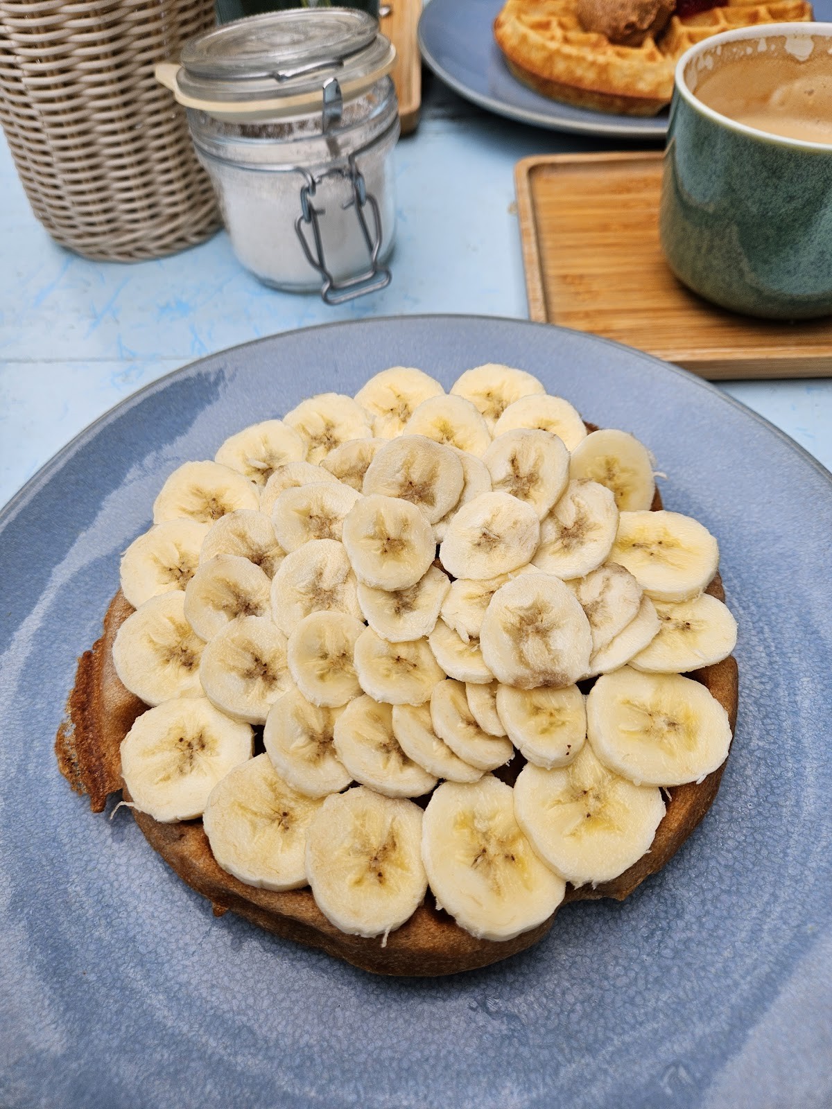 Heart-Garden Waffles & Coffee: food & drinks