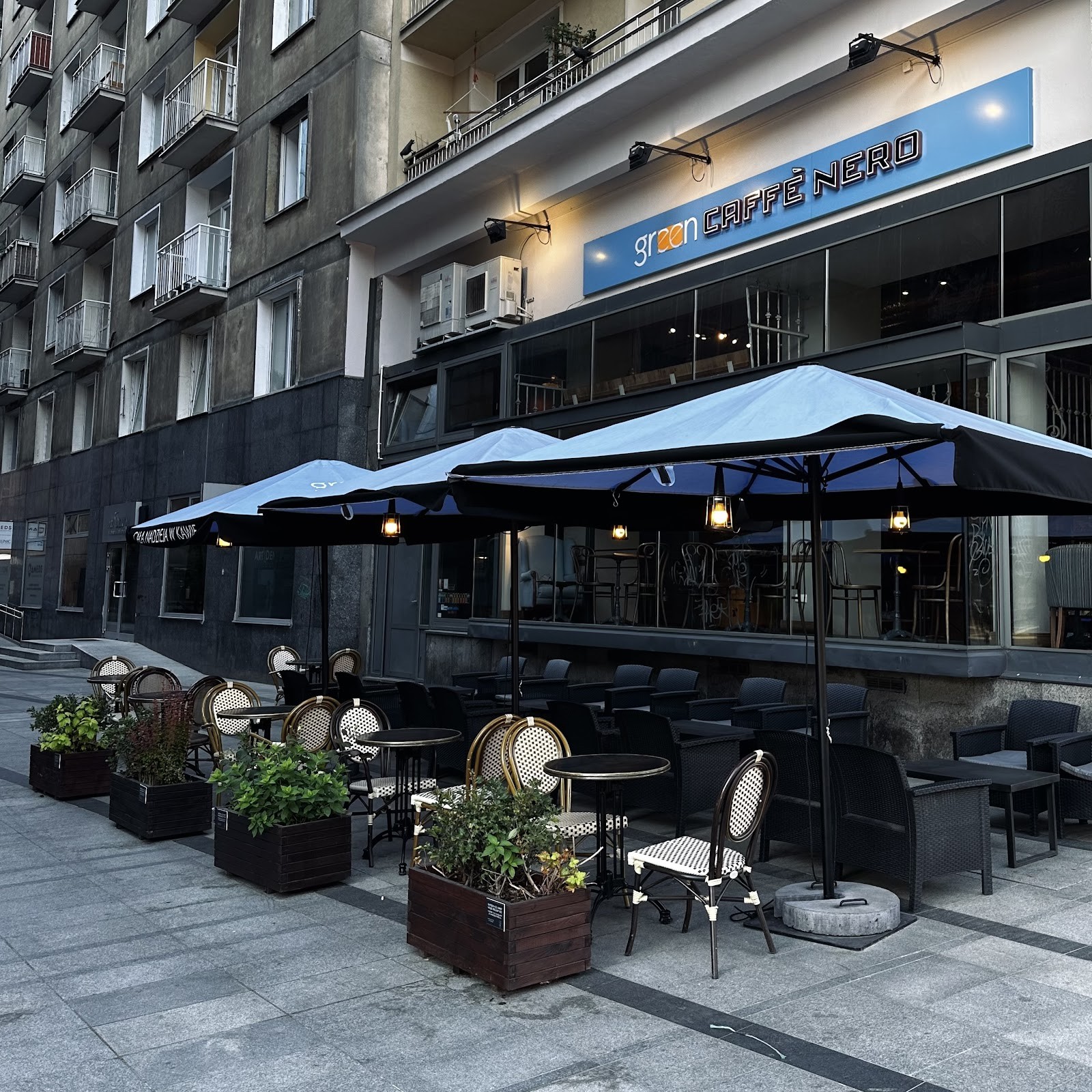Green Caffe Nero: the place
