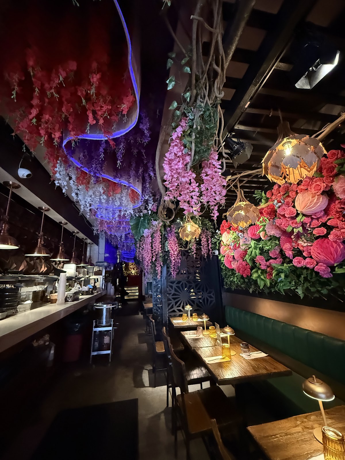 Bua Thai Ramen & Robata Grill: the place