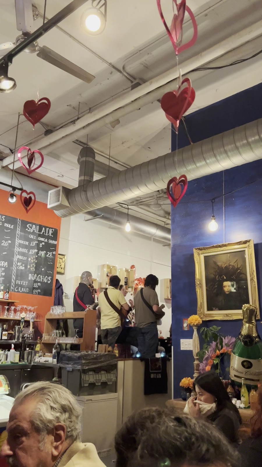 Café Cantina: the place