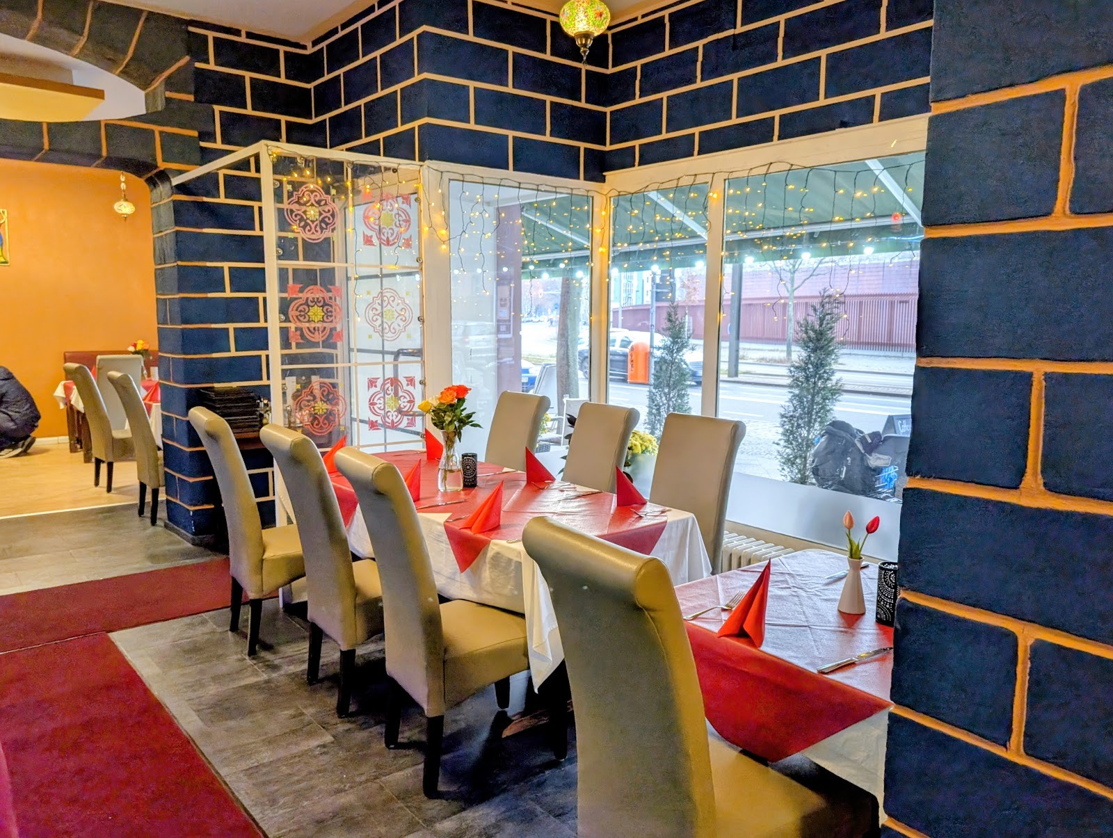 Gujrat Spice: the place