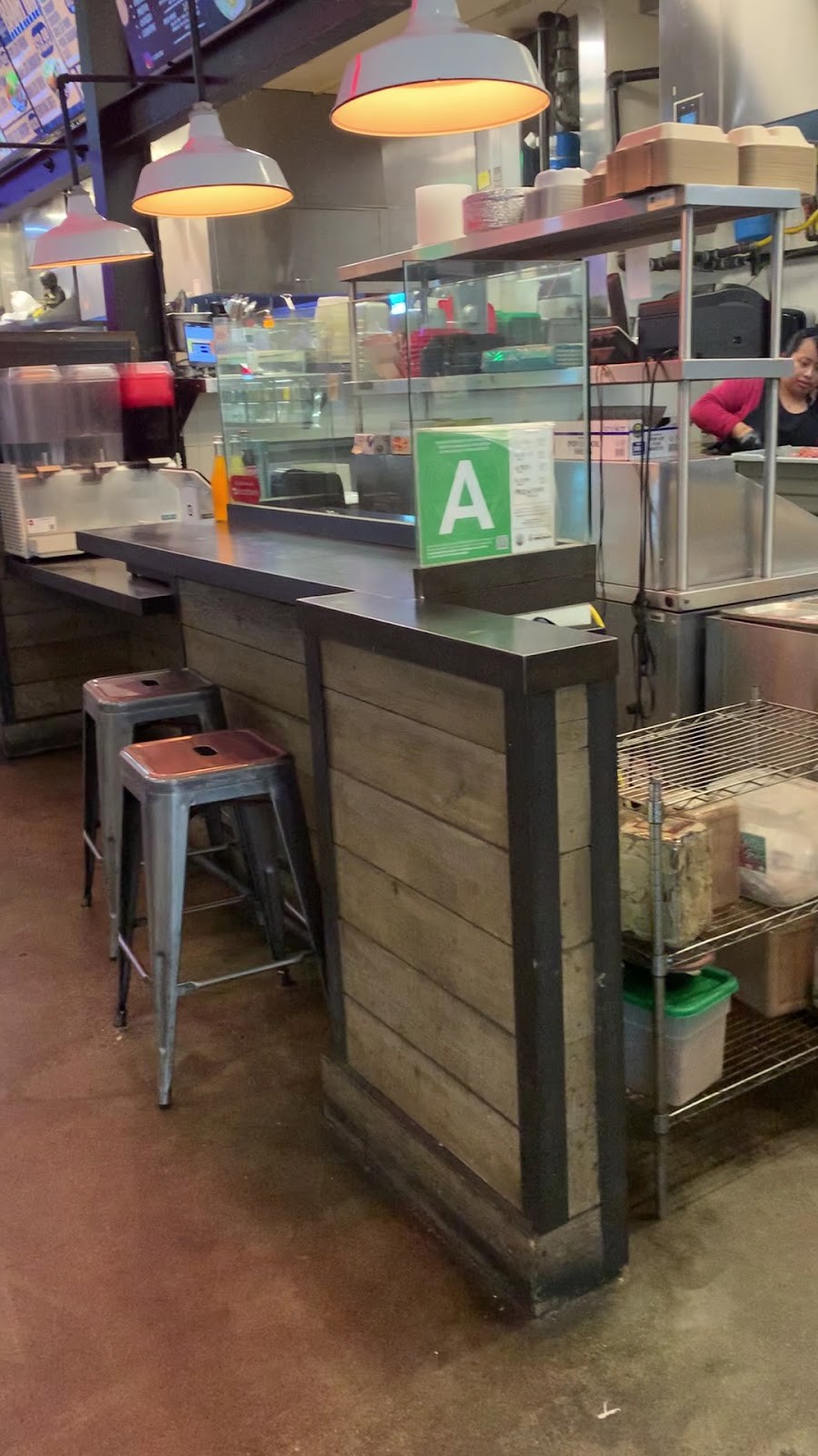 Bomb hot Dog: the place