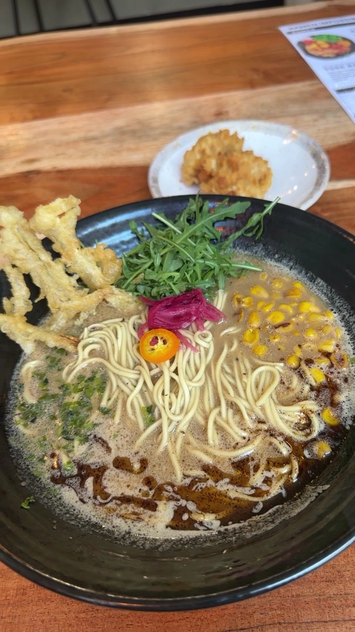 Ramen Impossible: food & drinks