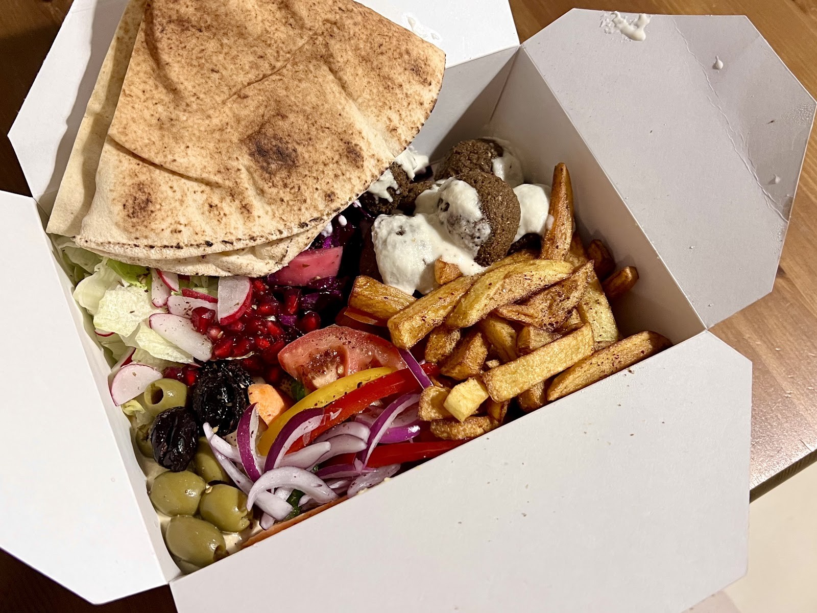 Victory Lap Vegan Bar: food & drinks