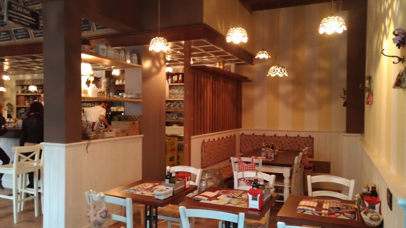Mi Casa Toasteria TOLSTOJ: the place