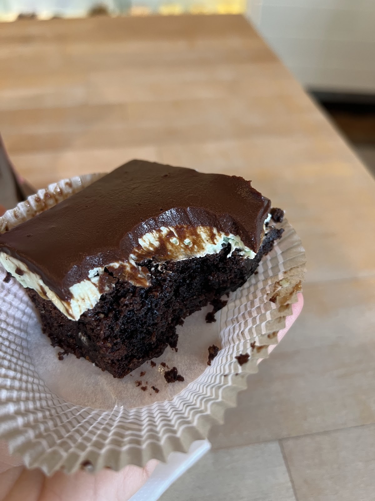 Petunia's Pies & Pastries: food & drinks