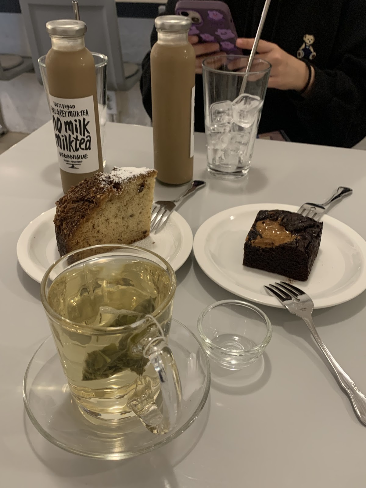 Veganique: food & drinks