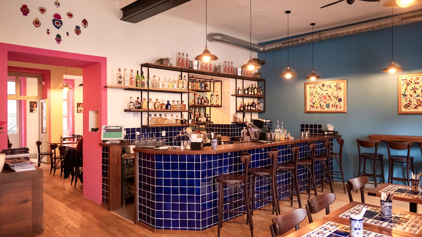 Las Adelitas (Petrská): the place