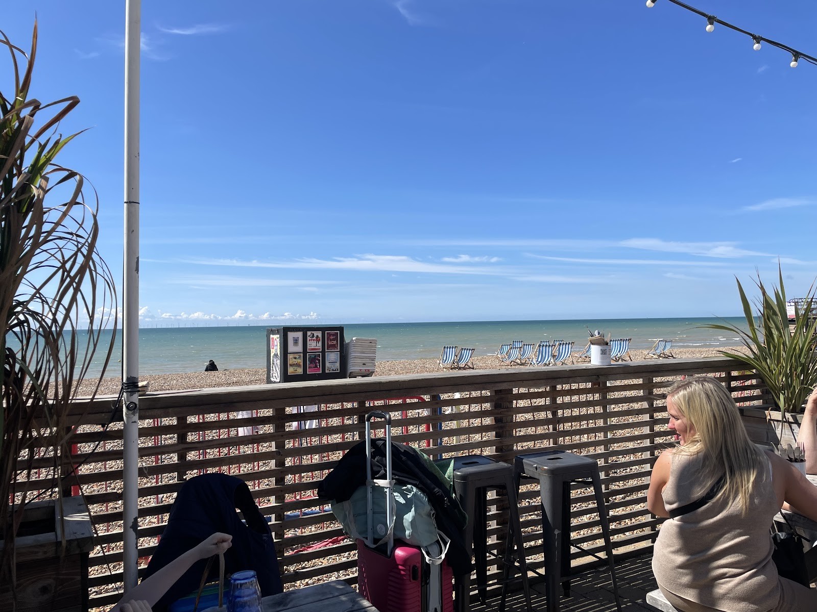 Lazy Fin: the place