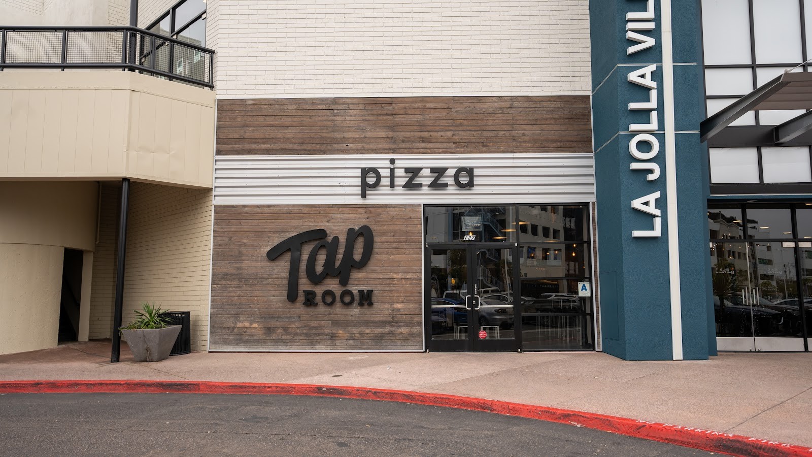 The Pizza Taproom: the place