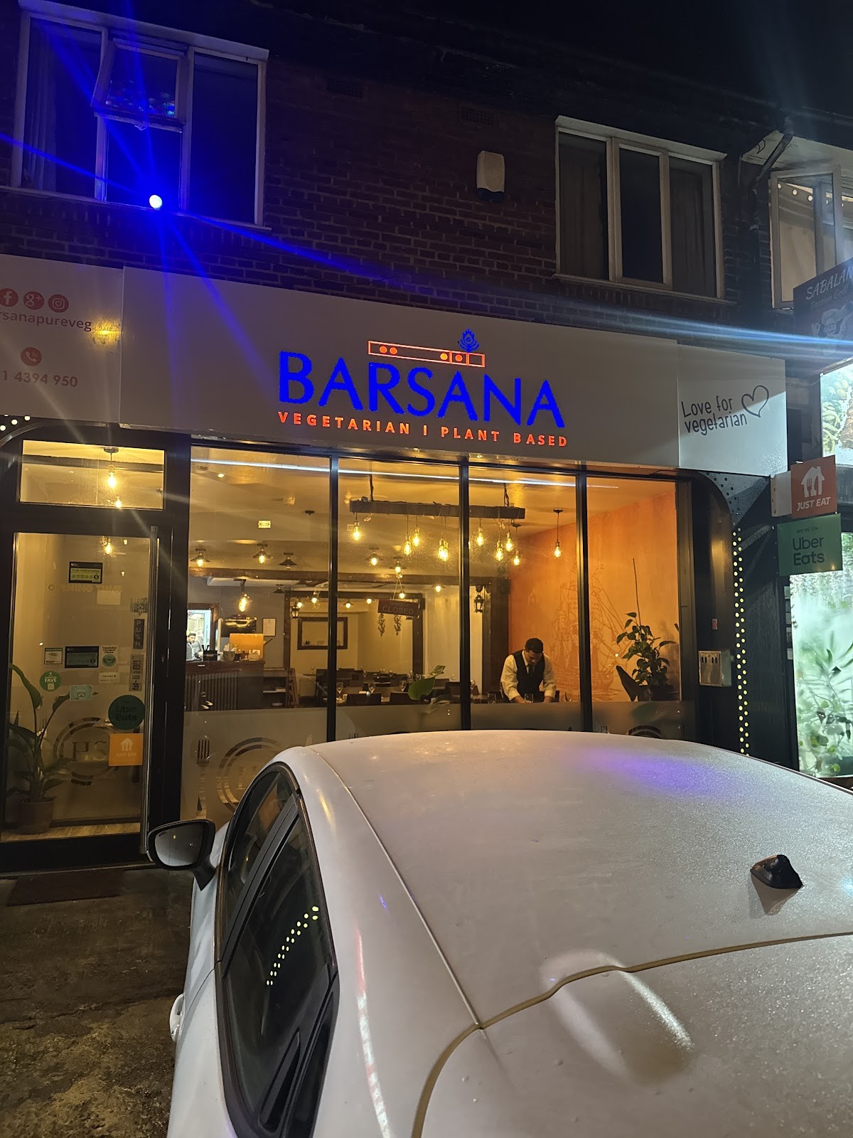 Barsana Pure Vegetarian and Vegan Indian Restaurant: the place