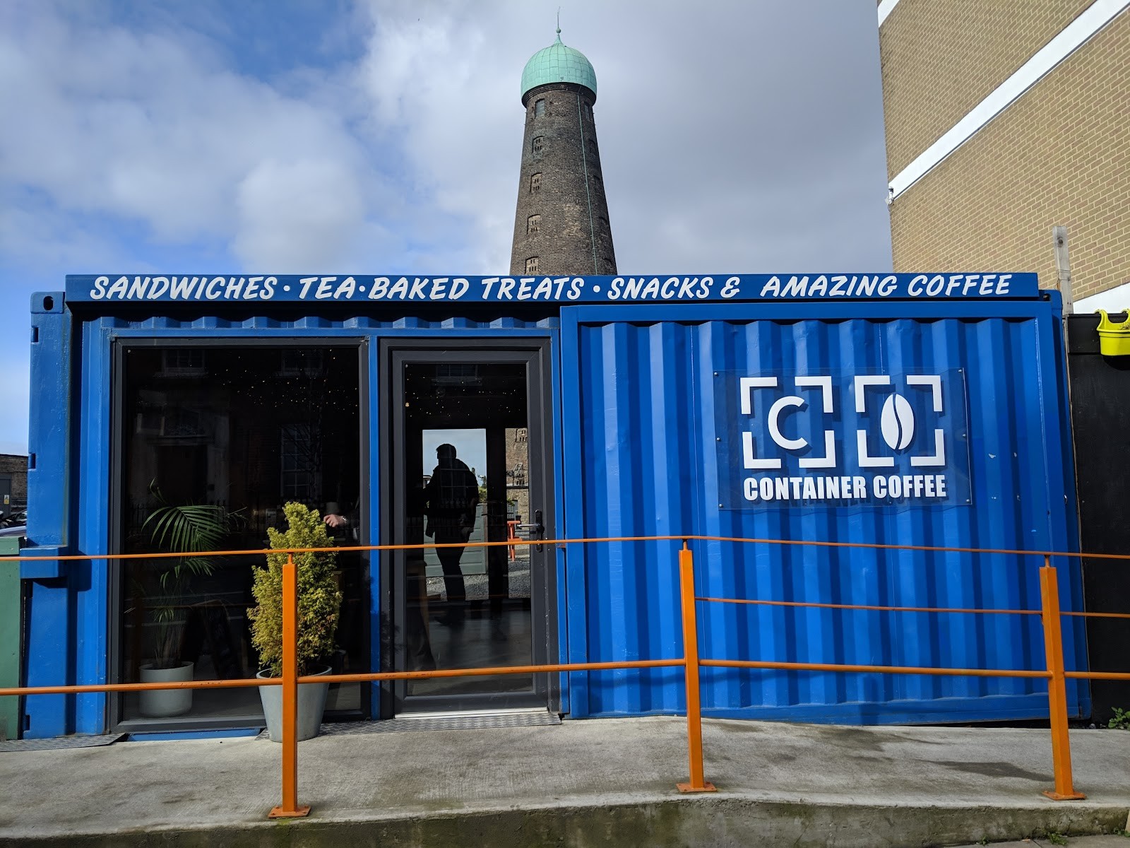 Container Coffee: the place