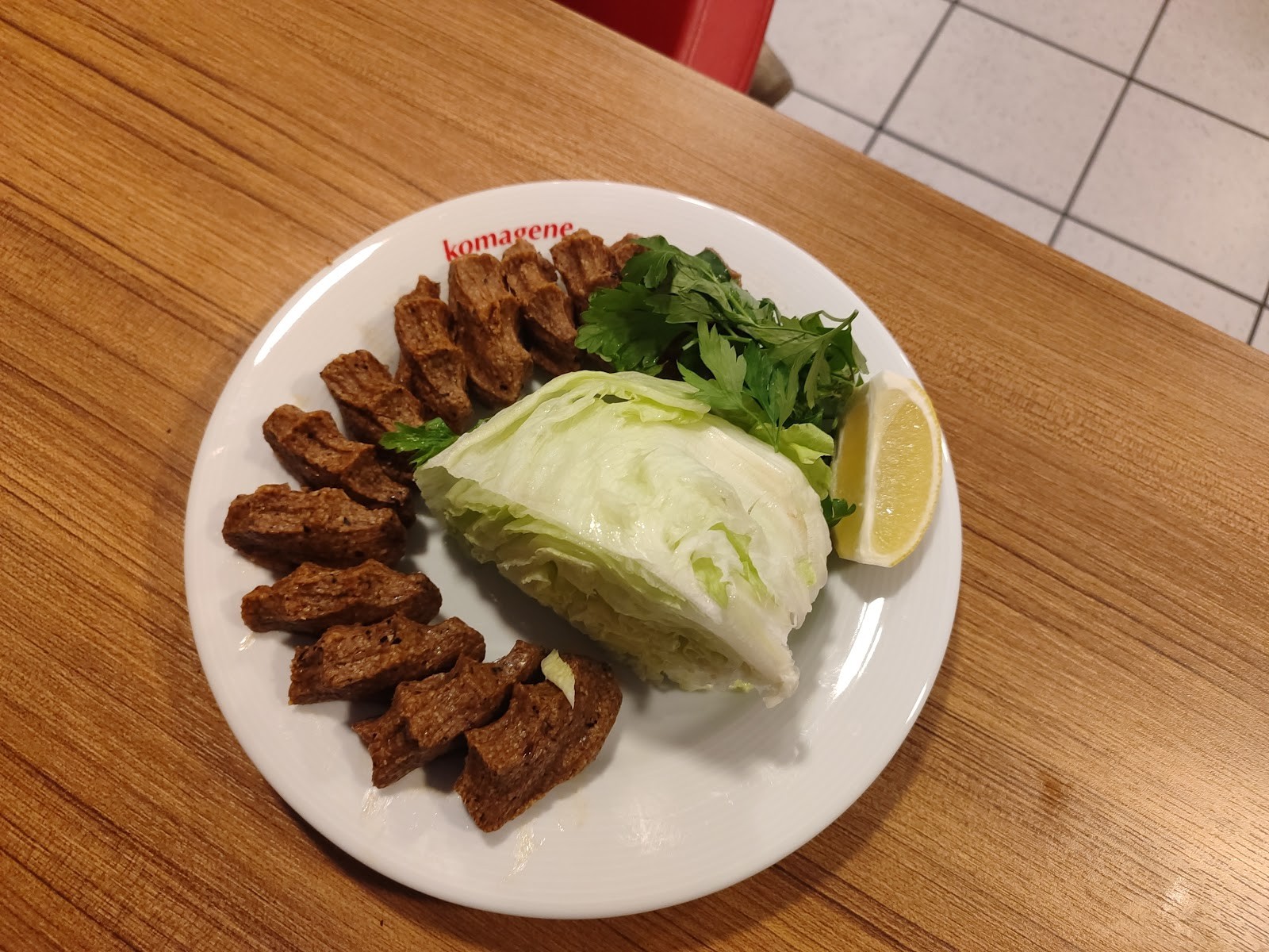 Komagene Mülheim: food & drinks