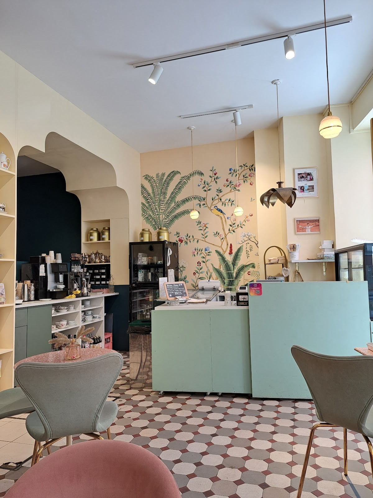 Jo and Nana Cakes: the place