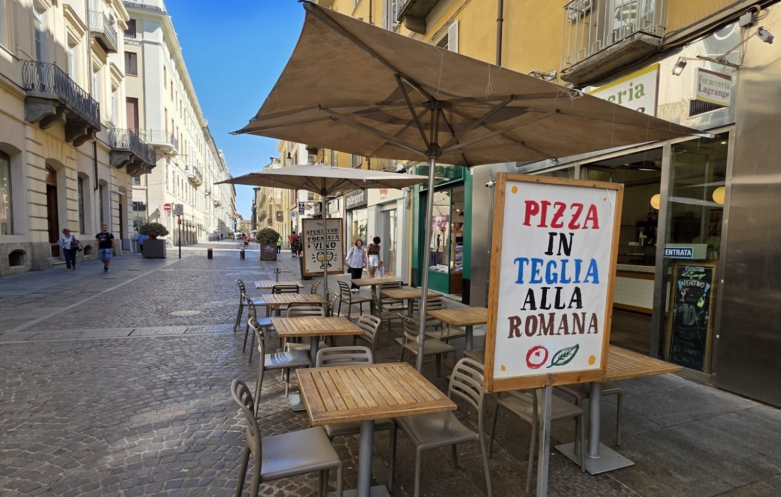Focacceria Lagrange: the place