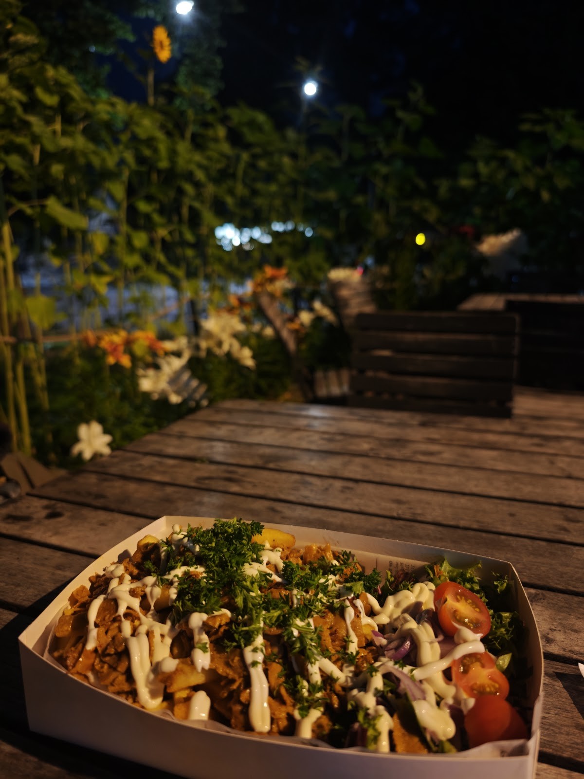 Vegan Food Box: food & drinks