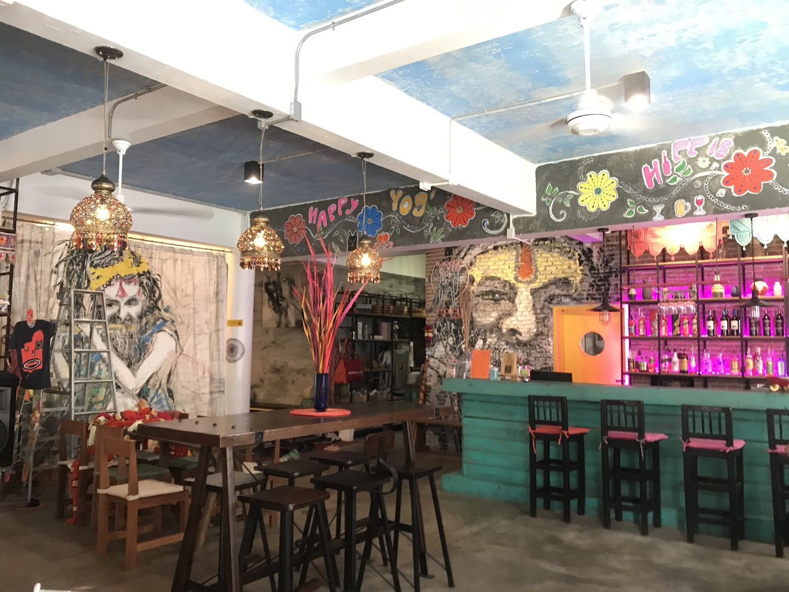 Yogis Spicy Cafe': the place