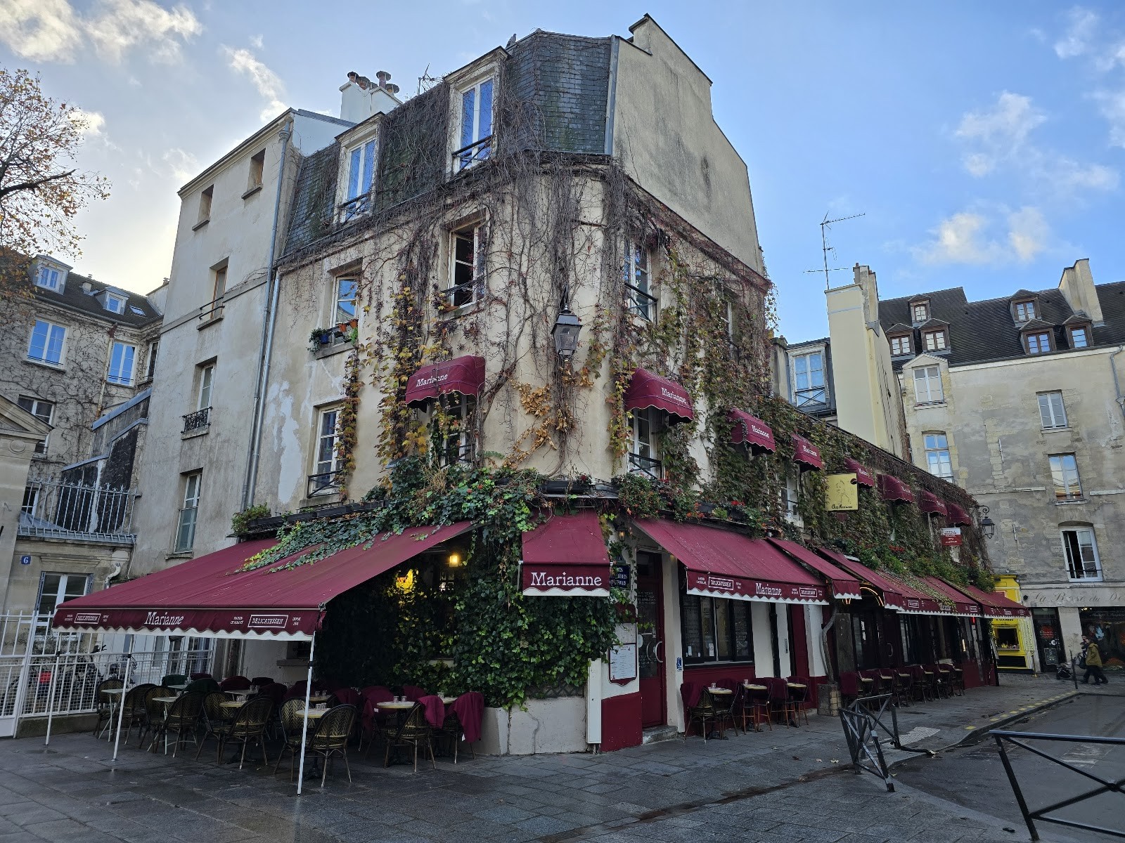 Chez Marianne: the place