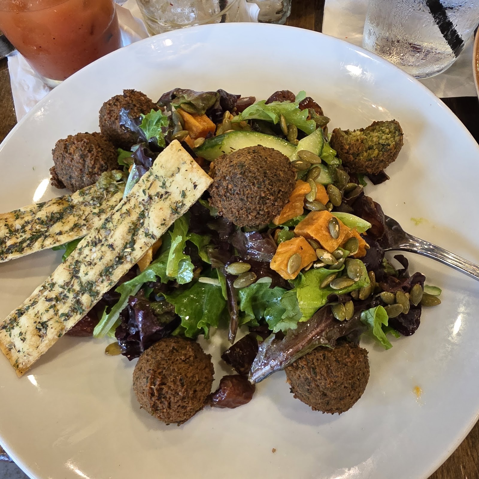 Busboys and Poets: food & drinks
