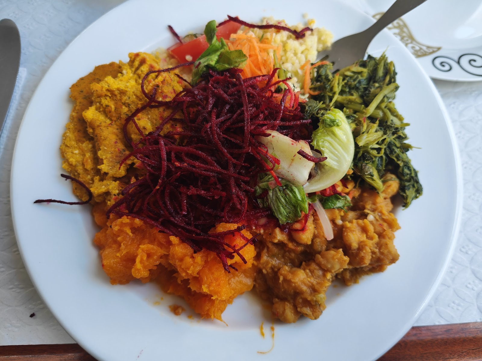 A Colmeia: food & drinks