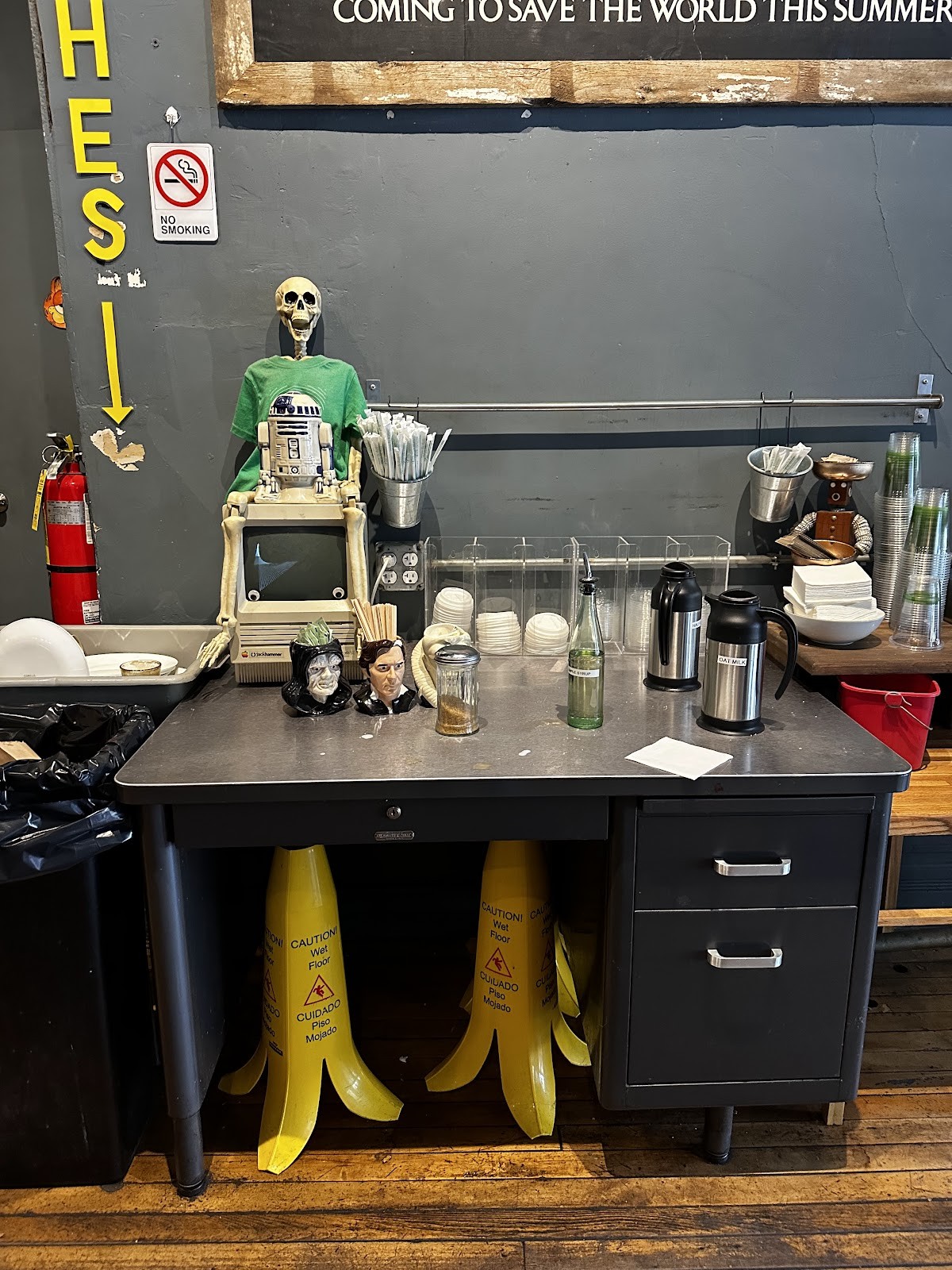 The Wormhole Coffee: the place