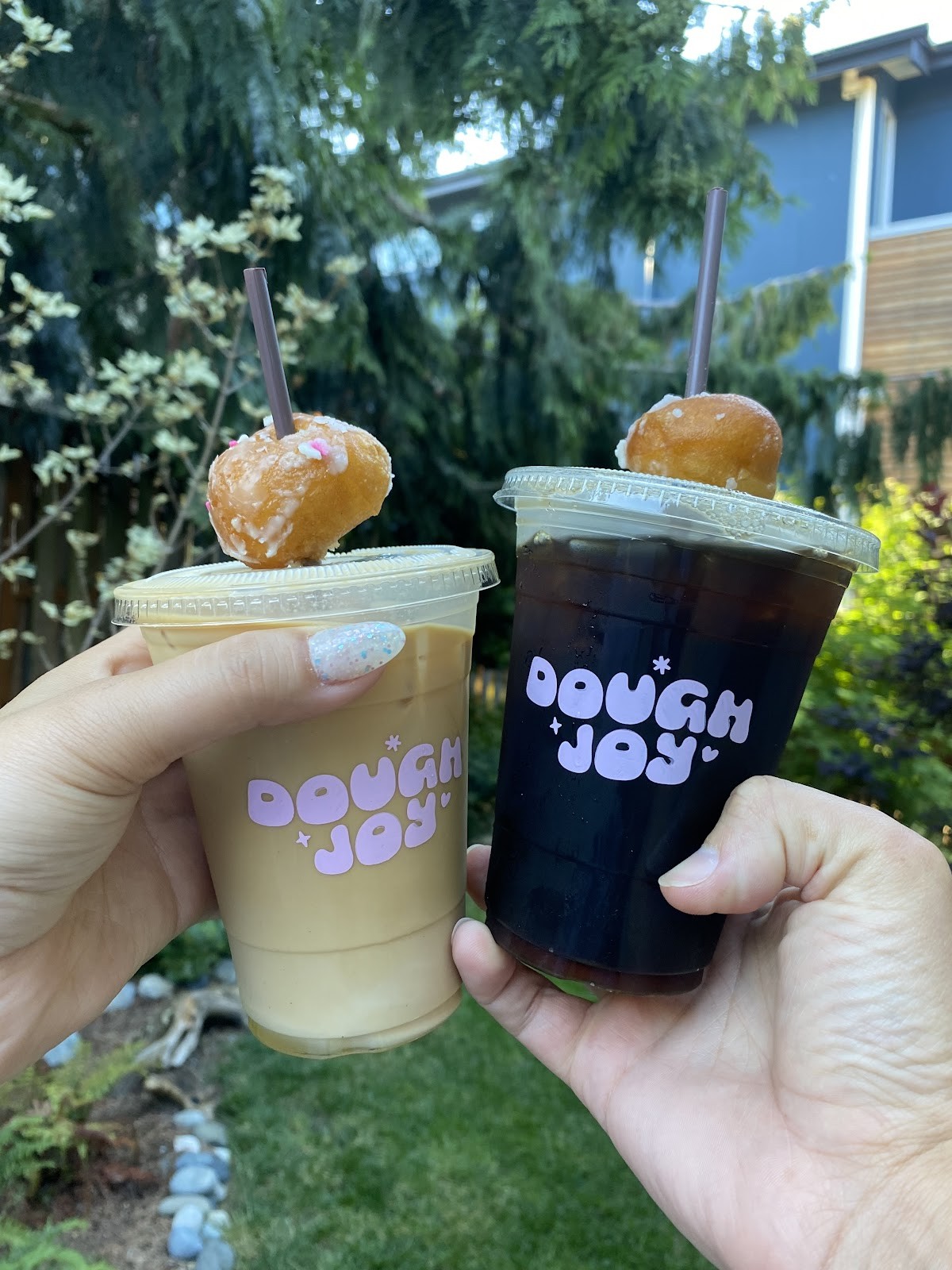 Dough Joy: food & drinks