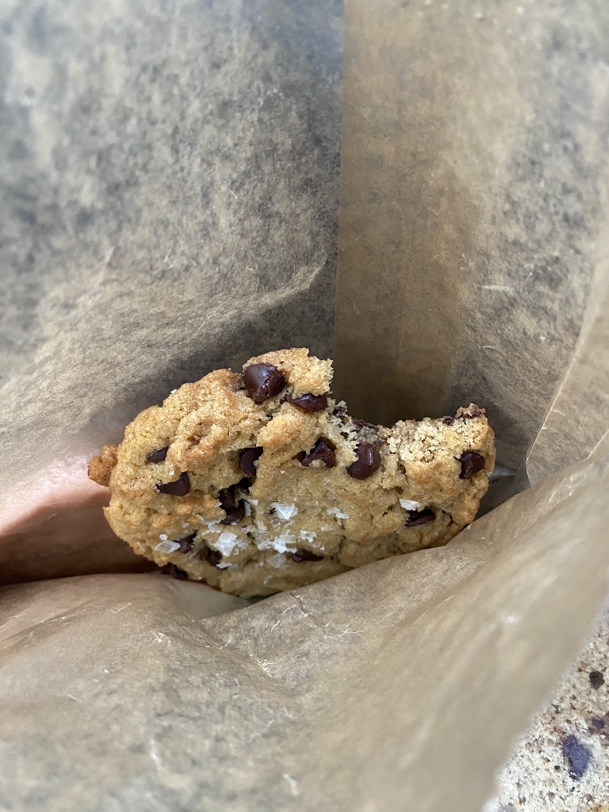 Crust Vegan Bakery: food & drinks