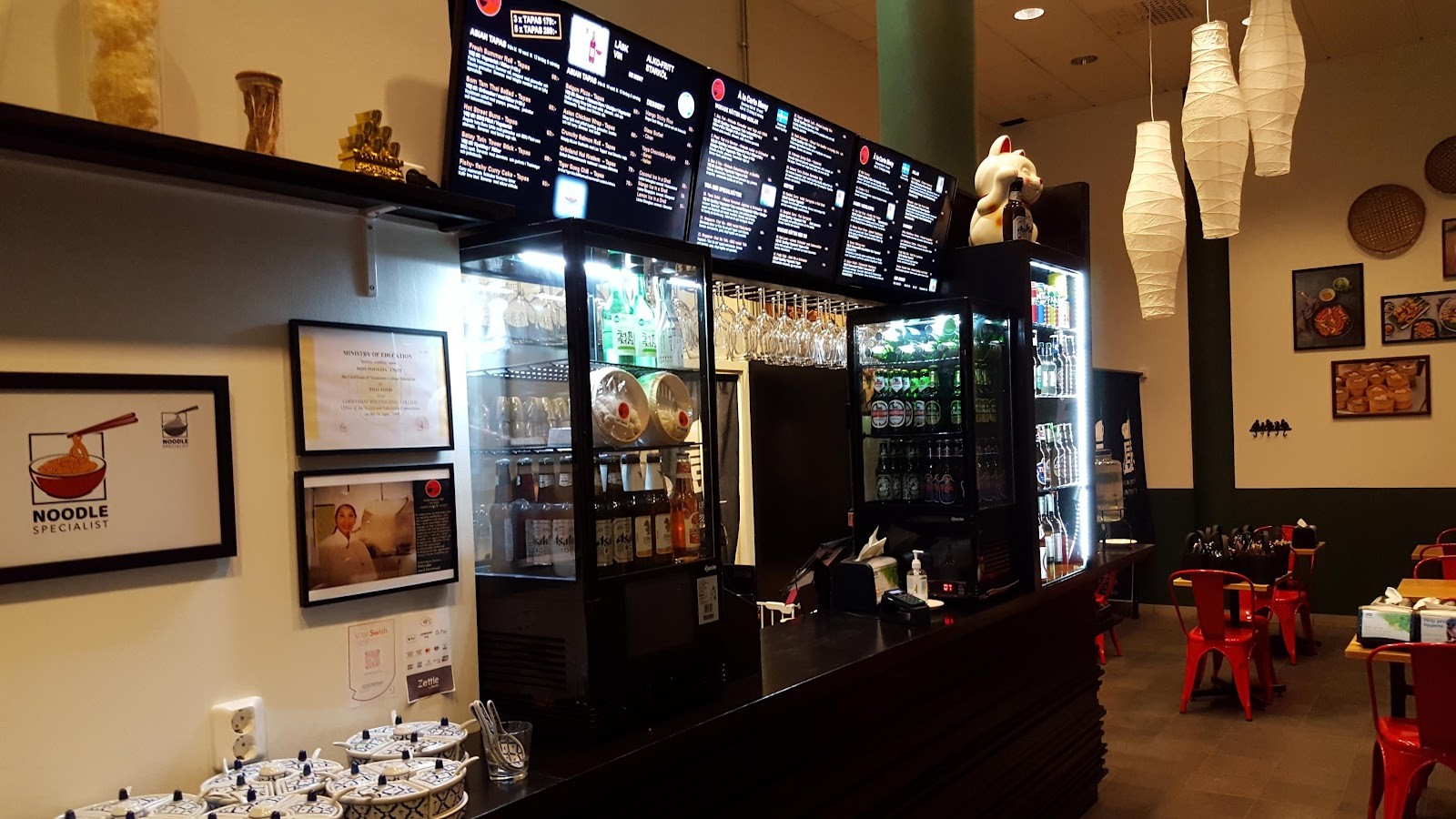 Yaya Mee Asian Fusion Food: the place