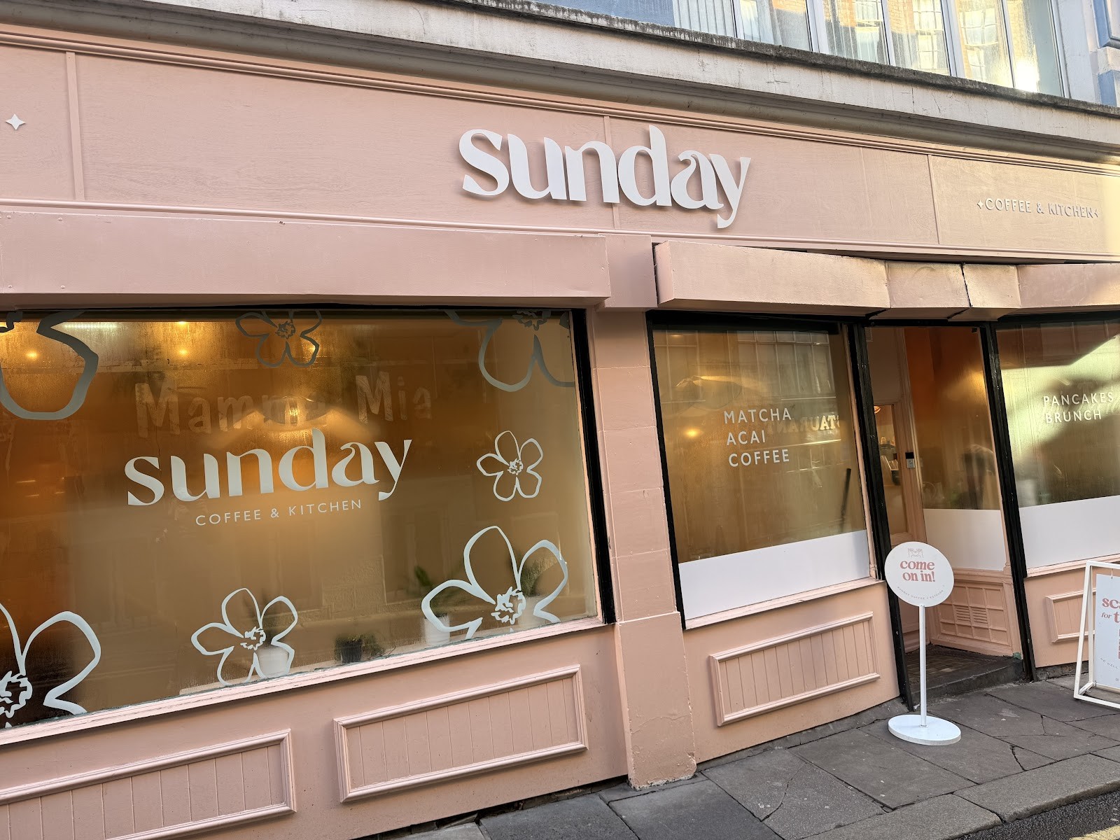 Sunday Coffee & Kitchen: the place