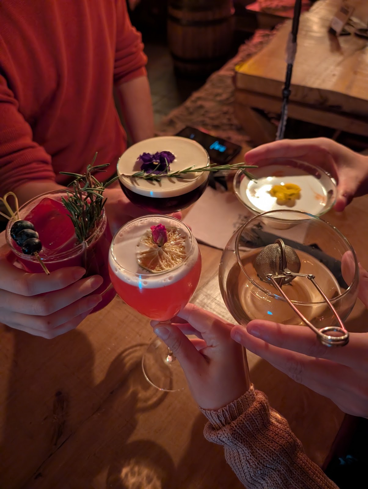 Galdrs Krypta: food & drinks