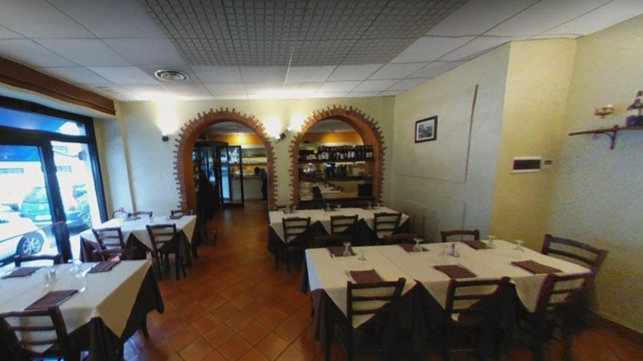 Ristorante Pizzeria La Ragazza: the place