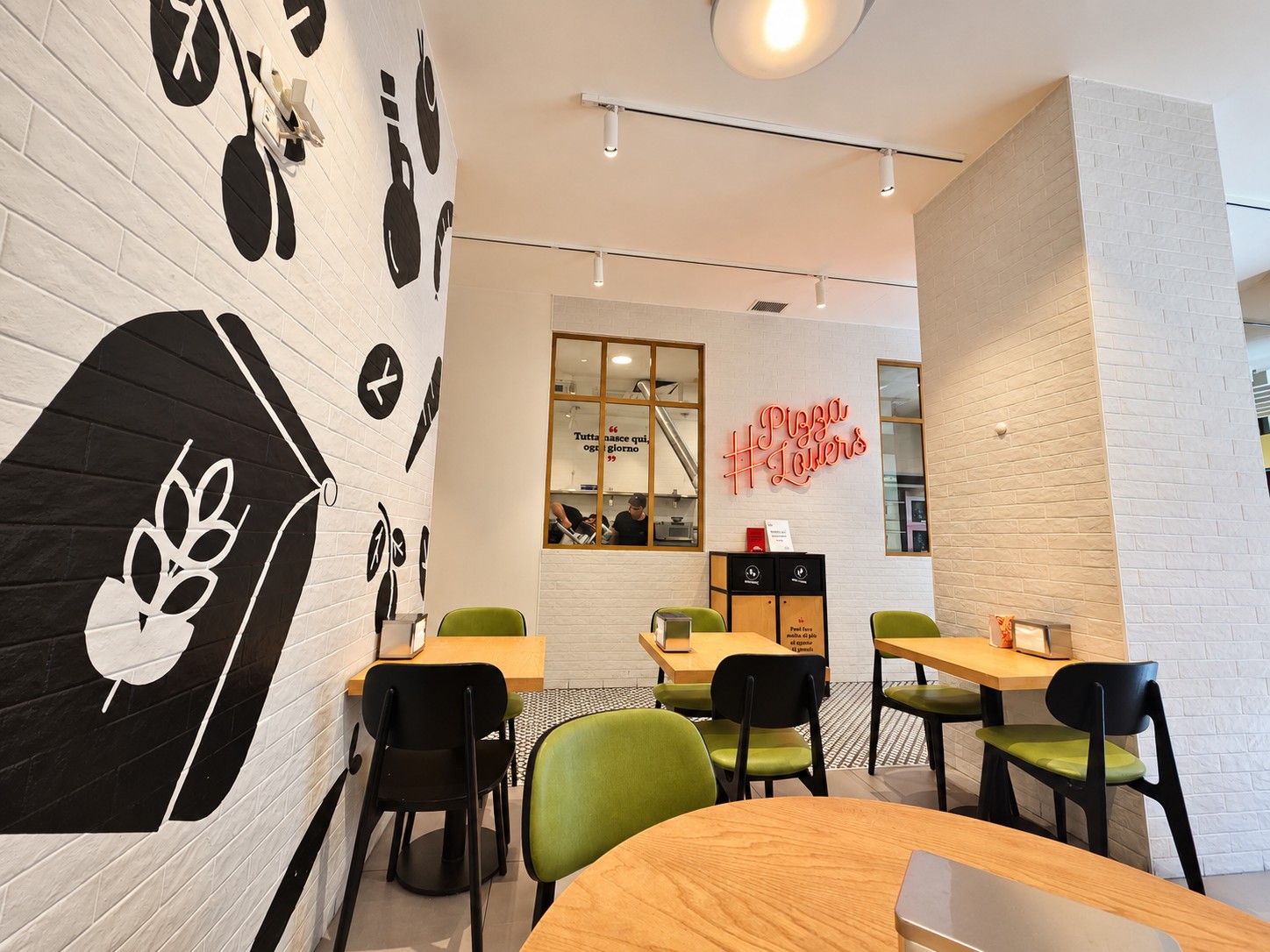 Alice Pizza - Dergano: the place