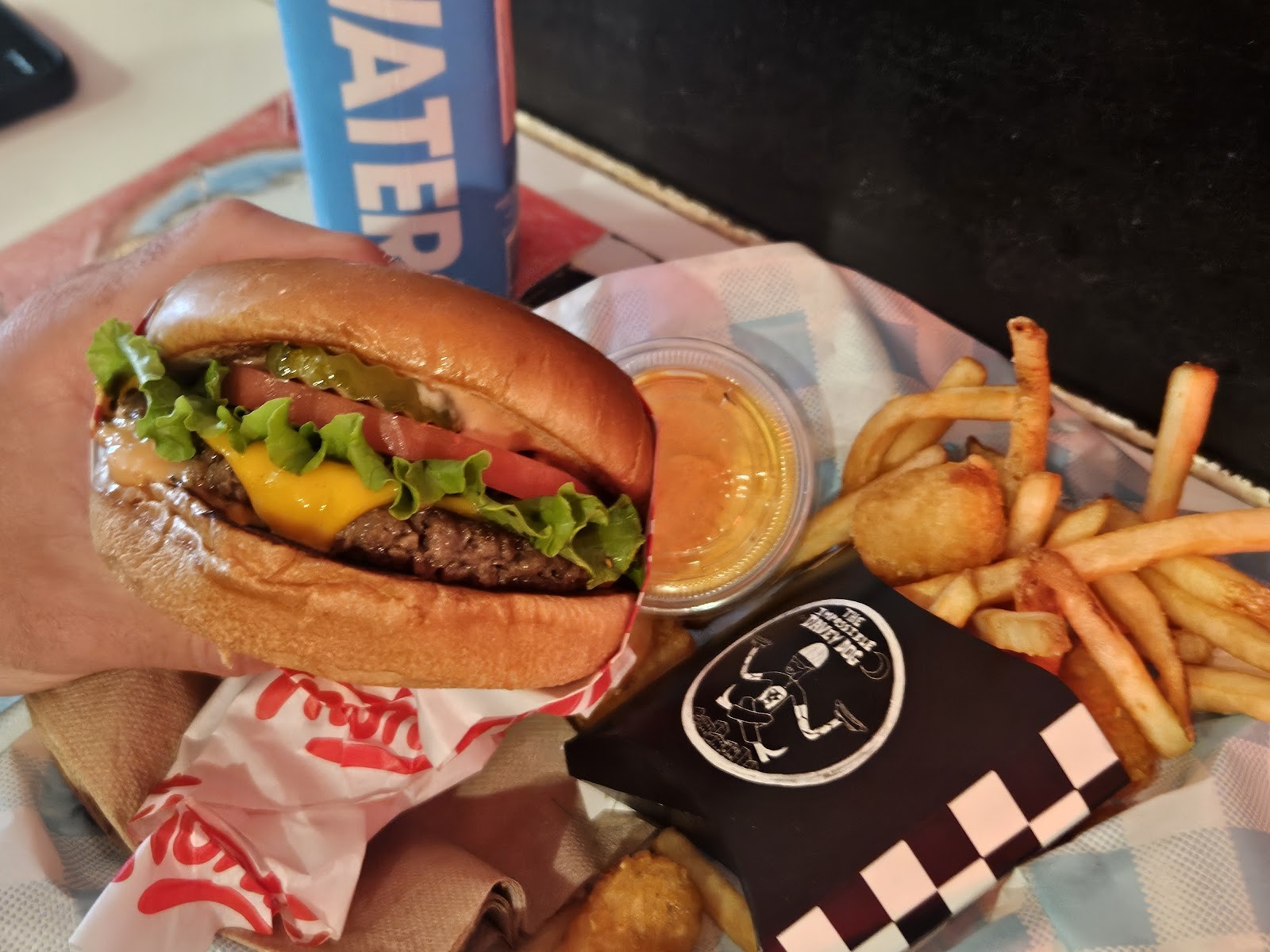 Monty's Good Burger Koreatown: food & drinks